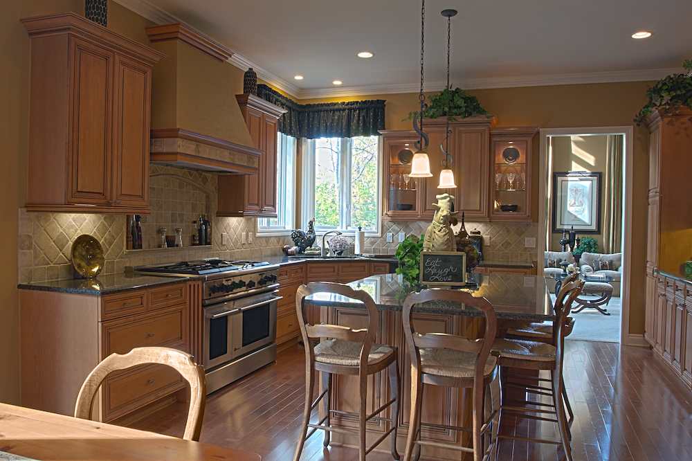 Northville French Tudor - Photo 4