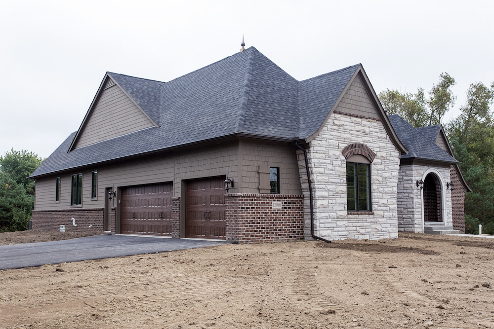 Plymouth Tudor Ranch - Photo 1