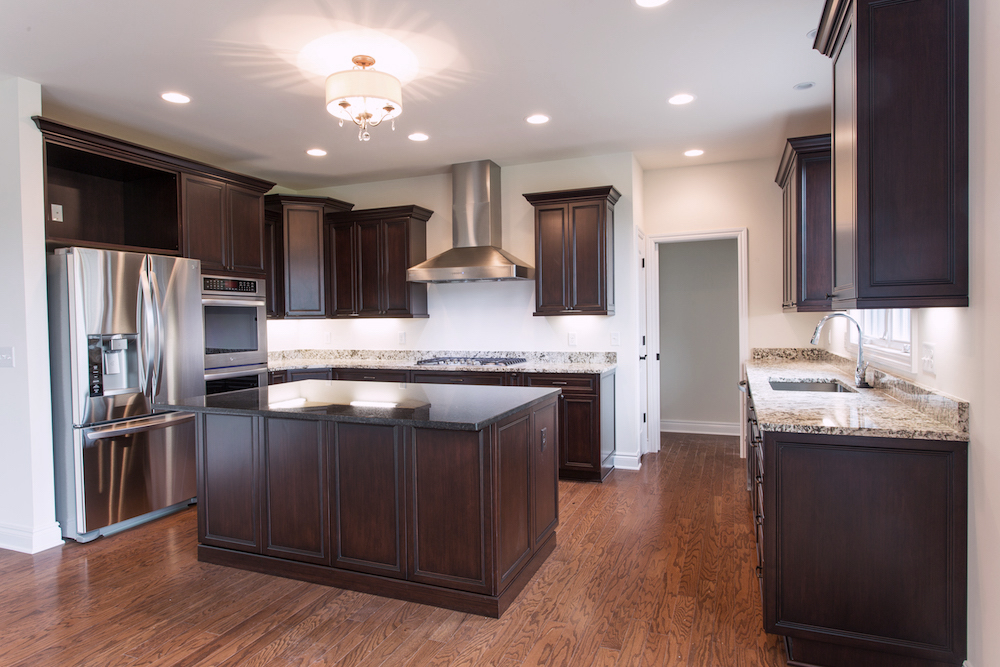 Plymouth Tudor Ranch - Photo 2