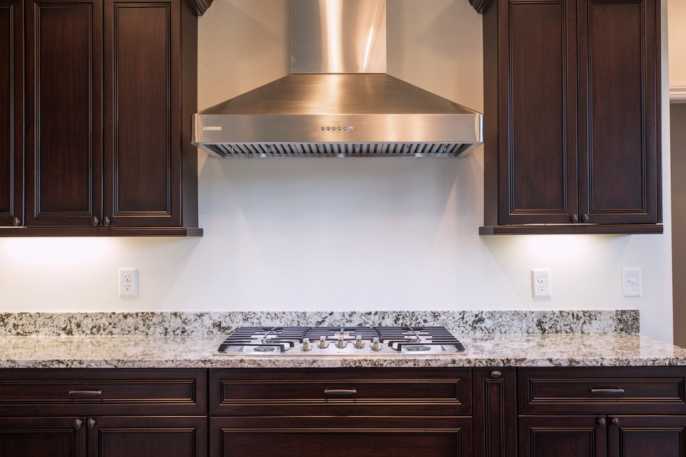 Plymouth Tudor Ranch - Photo 16